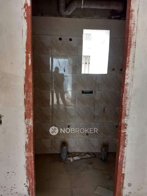 3 BHK Flat In Gaur Yamuna City For Sale  In  Sector 25