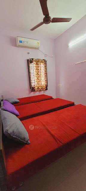 PG for Girls in Sholinganallur