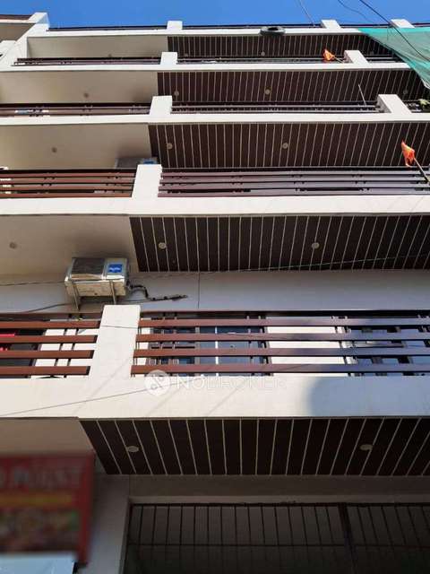 1 BHK Flat In Royal Residency for Rent  In Sector 15