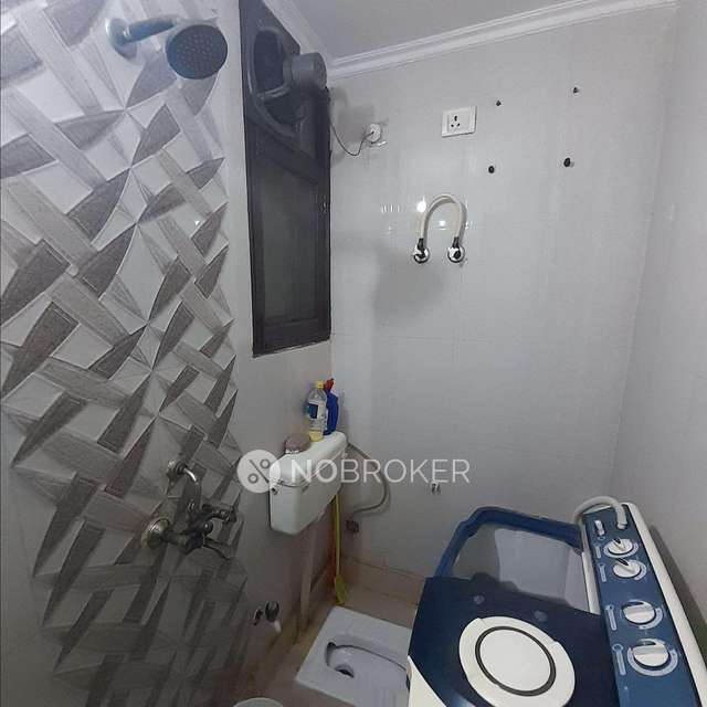 2 BHK Flat In Sainat Building For Sale  In Kapas Hera