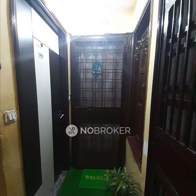 2 BHK Flat In Sainat Building For Sale  In Kapas Hera