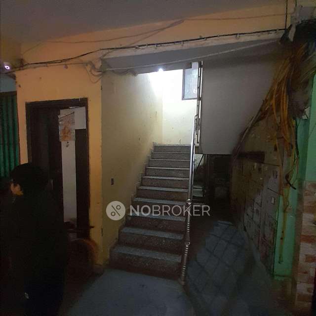 2 BHK Flat In Sainat Building For Sale  In Kapas Hera