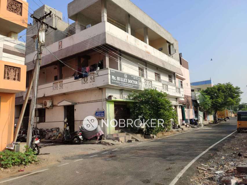 4+ BHK Flat For Sale  In Pulianthope