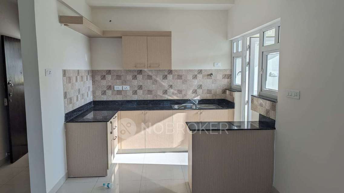 2 BHK Flat In Purva Silversands For Sale  In Mundhwa