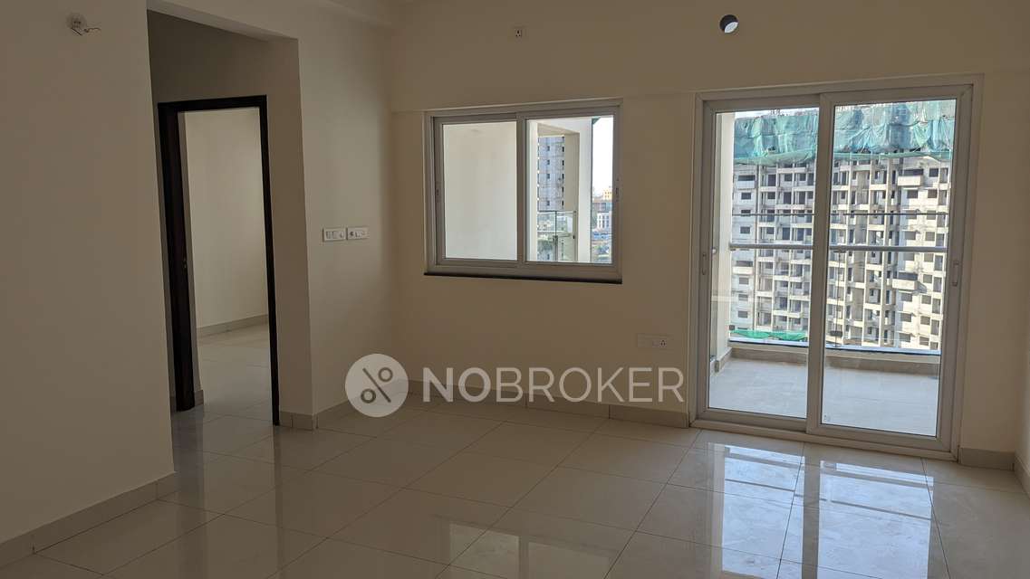 2 BHK Flat In Purva Silversands For Sale  In Mundhwa