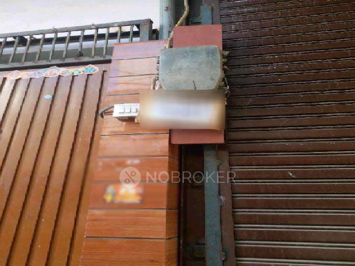 Showroom in Shahdara, Delhi for Rent 