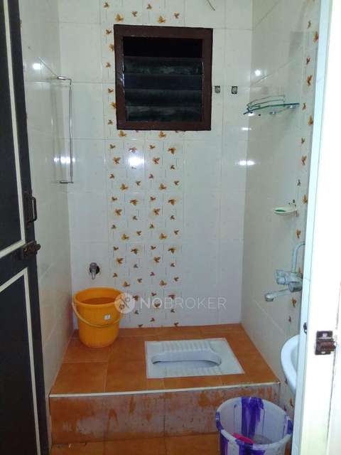 2 BHK Flat In Gems Square Apartment For Sale  In Vadapalani