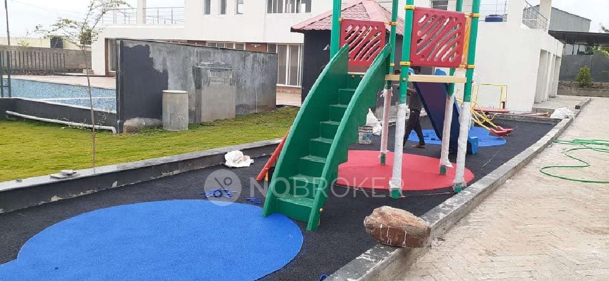 1 BHK Flat In Silver 9 for Rent  In Moshi