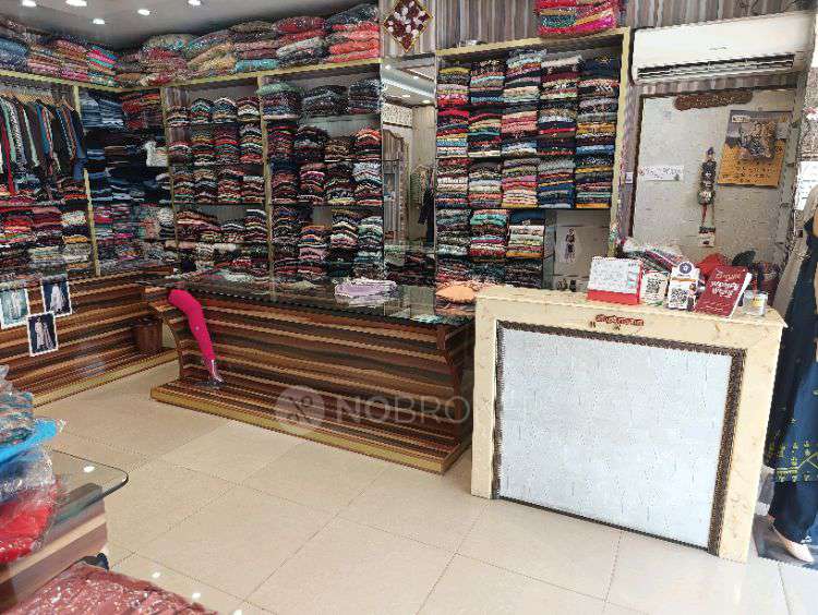 Showroom in Nehru Nagar, Ghaziabad for Rent 