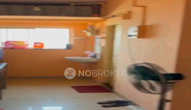 1 BHK Flat In Chintamani Society for Rent  In  Byculla East,