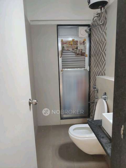 1 RK Flat In Mayfair The View For Sale  In  Vikhroli West