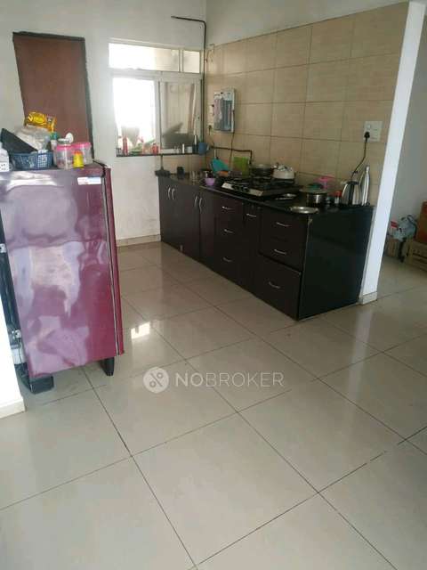 Single Room for Male In 3 BHK  In Kolte Patil Life Republic Sec R7 7th Avenue I In Jpf7 J9p, Tathawade, Pimpri-chinchwad, Maharashtra 410506, India