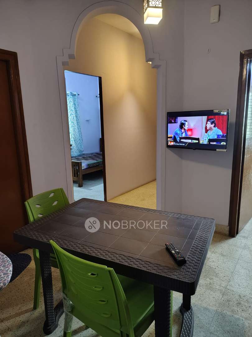 PG for Boys in Arekere