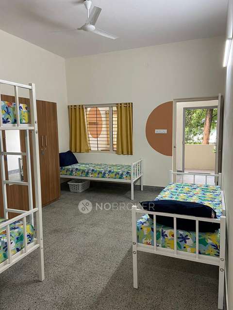 PG for Anyone in Shanthala Nagar,