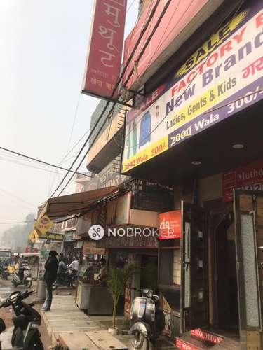 Godown/Warehouse in Nangloi, Delhi for sale 