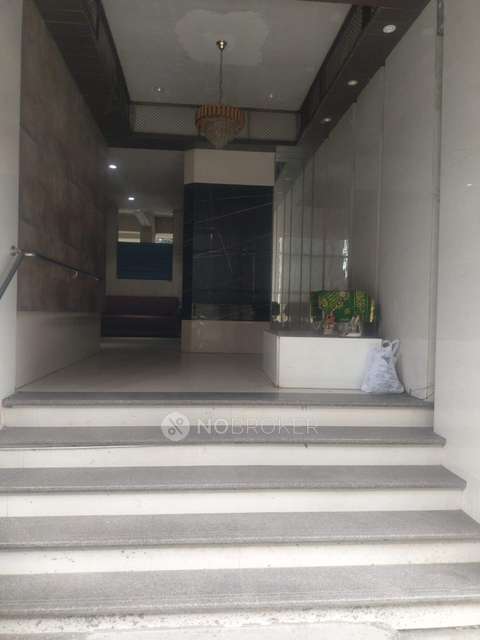 2 BHK Flat In Hill View For Sale  In Andheri West