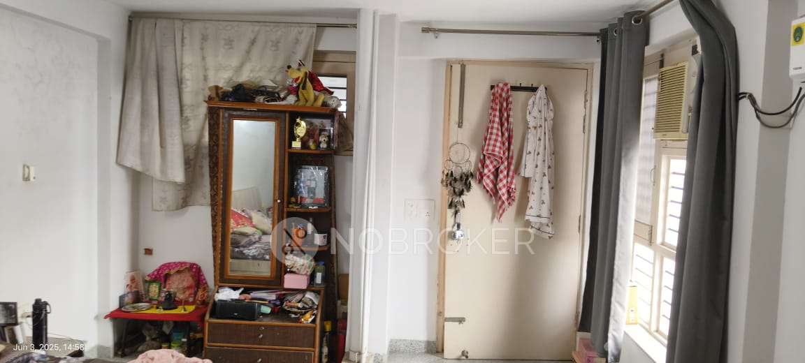 1 RK Flat for Rent  In Sector 38