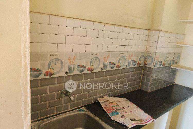 1 BHK House for Rent  In  Hafeezpet