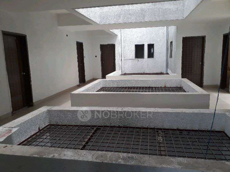 1 BHK Flat In Saieshwar Sai Emrald For Sale  In Laxmi Road