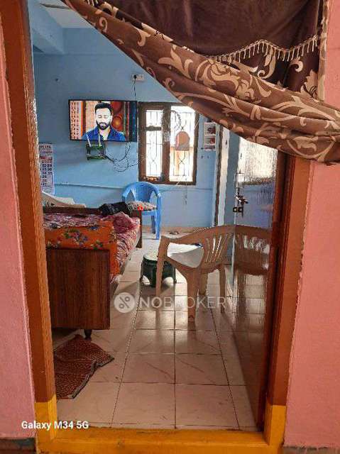 1 BHK Flat In Pavani Apartment For Sale  In Balanagar