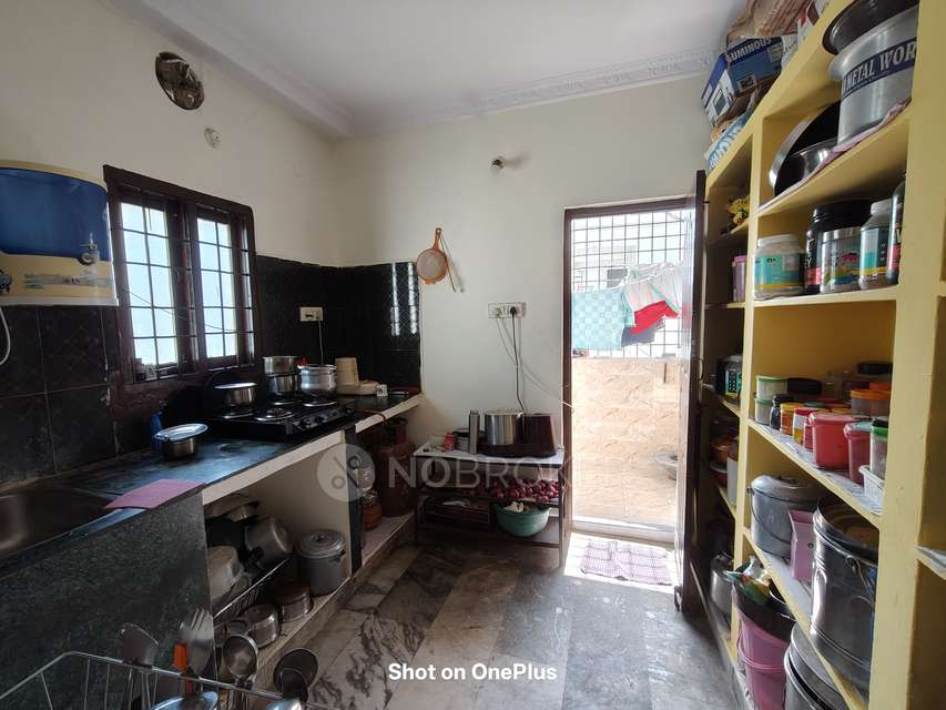 2 BHK Flat In Vinayaka Nilayam For Sale  In Mallampet 