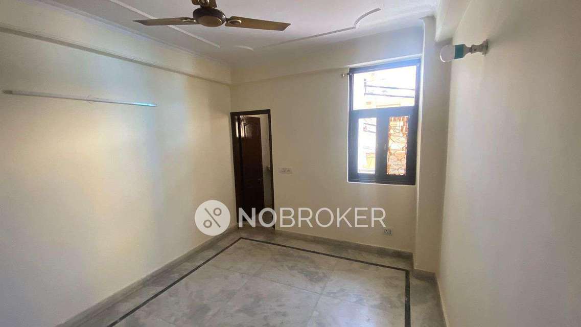 3 BHK Flat In Bhoti Devi Apartment For Sale  In Aya Nagar