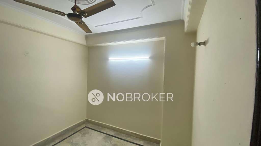 3 BHK Flat In Bhoti Devi Apartment For Sale  In Aya Nagar