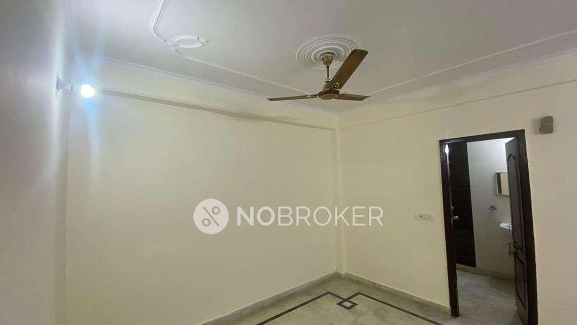 3 BHK Flat In Bhoti Devi Apartment For Sale  In Aya Nagar
