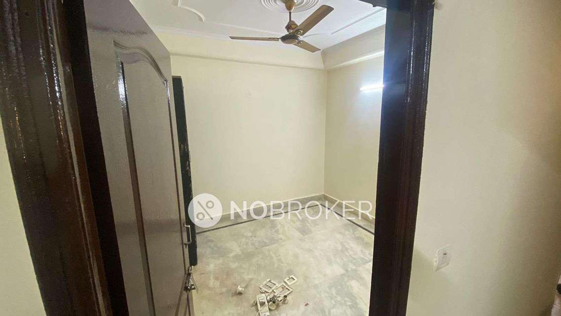 3 BHK Flat In Bhoti Devi Apartment For Sale  In Aya Nagar