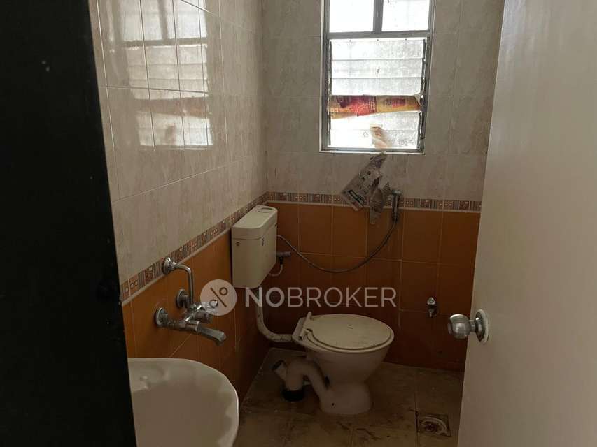 2 BHK Flat In Kumar Kubera Sankul for Rent  In Hadapsar