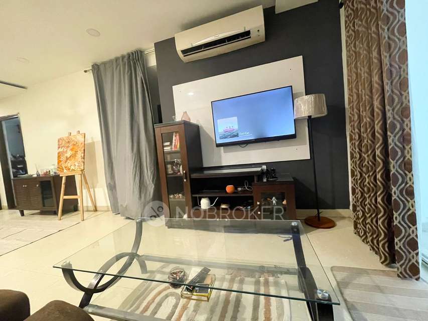 2 BHK Flat In Phoenix Golfedge Residences for Rent  In Gachibowli