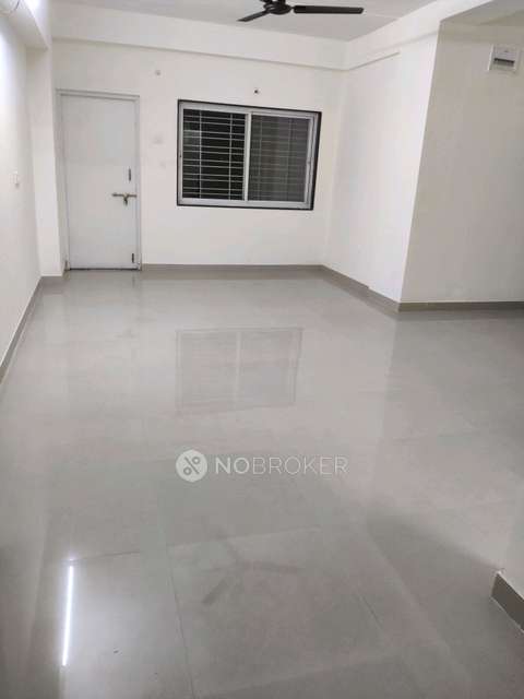 3 BHK Flat In Triveni Co-operative Housimg Society for Rent  In Pimpri Colony