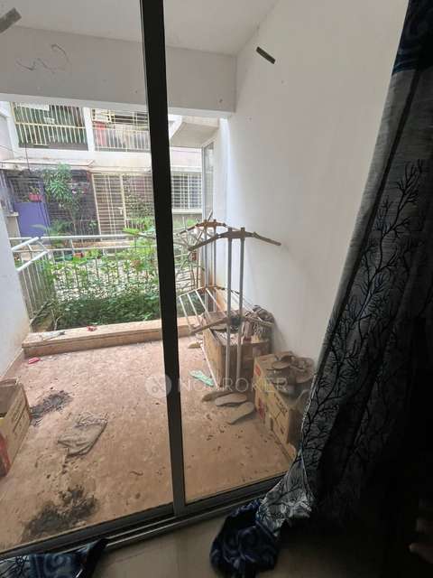 2 BHK Flat In Bank Auction Property - Vmaks Chalet For Sale  In Vaddarapalya