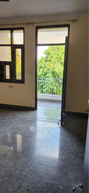 2 BHK Flat In Karampura For Sale  In Karam Pura