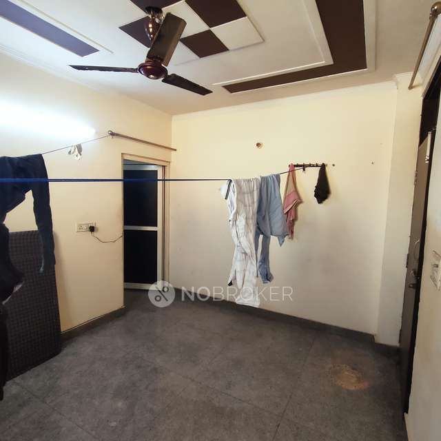 2 BHK Flat In Karampura For Sale  In Karam Pura