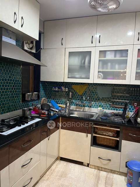 2 BHK Flat In Srm Apartment For Sale  In Patparganj