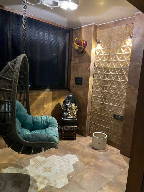 2 BHK Flat In Srm Apartment For Sale  In Patparganj