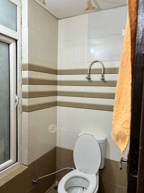 1 BHK Flat In Supertech Golf Country  For Sale  In Sector 22b