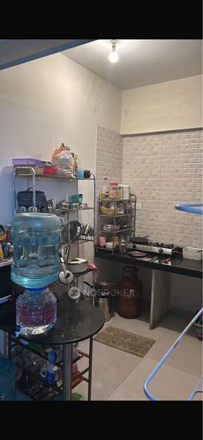 Single Room for Female In 2 BHK  In Vihana - Mitribute Homes In Mundhwa