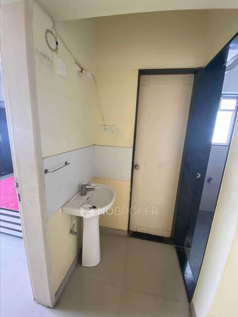 1 BHK Flat In Viva Icon Hinjawadi For Sale  In Pune