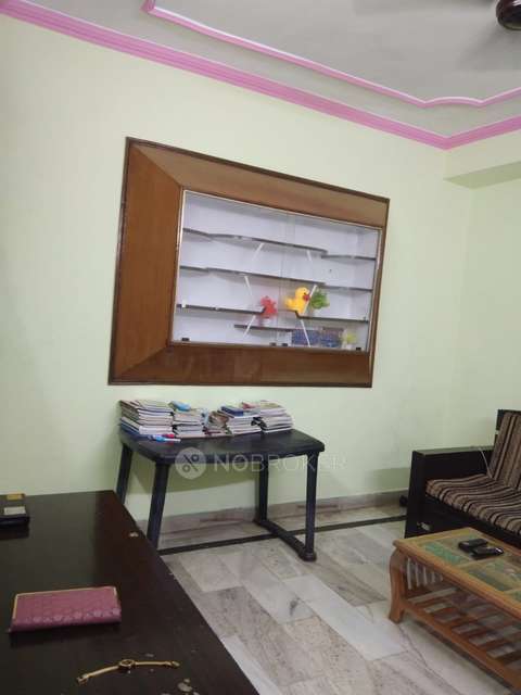 1 BHK Flat In London House For Sale  In Mehrauli