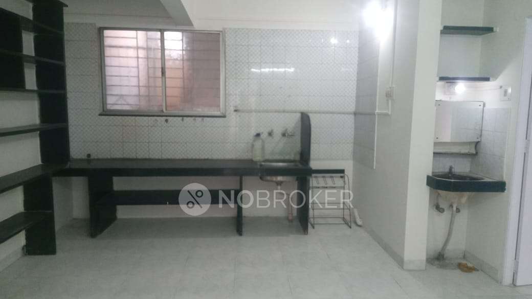 2 BHK Flat In Shri Shivshakti Society for Rent  In Kothrud