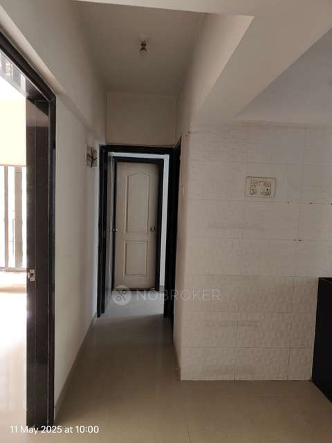 2 BHK Flat In Shivprasad Chs For Sale  In Kandivali West