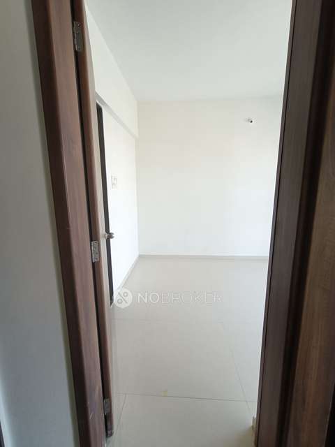 2 BHK Flat In Palm Springs Phase I for Rent  In Wakad