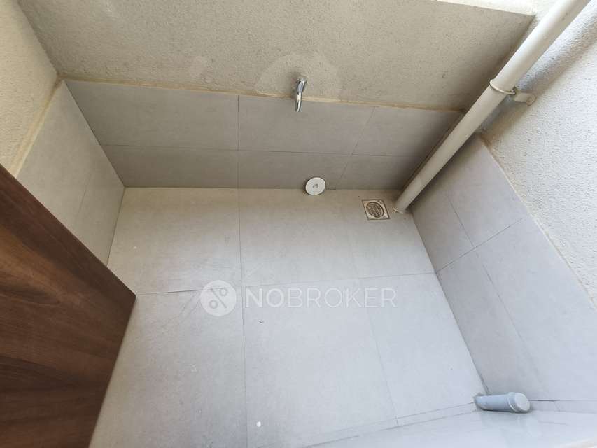 2 BHK Flat In Palm Springs Phase I for Rent  In Wakad