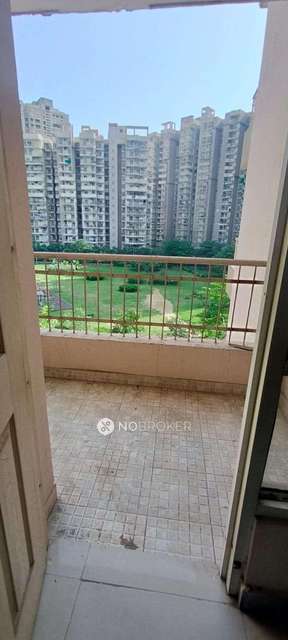 2 BHK Flat In Supertech Capetown For Sale  In Sector 74