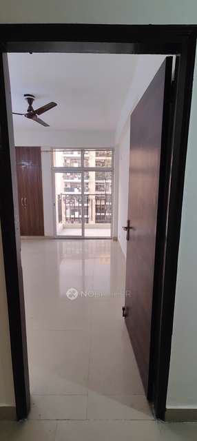 3 BHK Flat In Nirala Aspire For Sale  In Nirala Aspire Society , Noida Extension , Greater Noida West