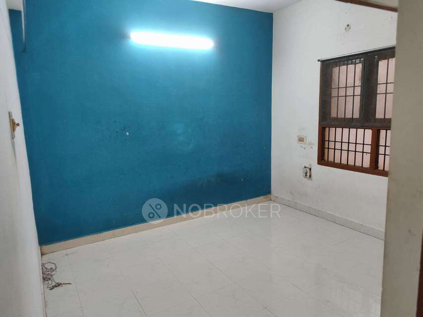 2 BHK Flat In Park Avenue  For Sale  In Chromepet