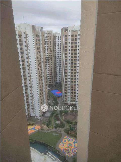 1 BHK Flat In Sunteck West World For Sale  In Naigaon East