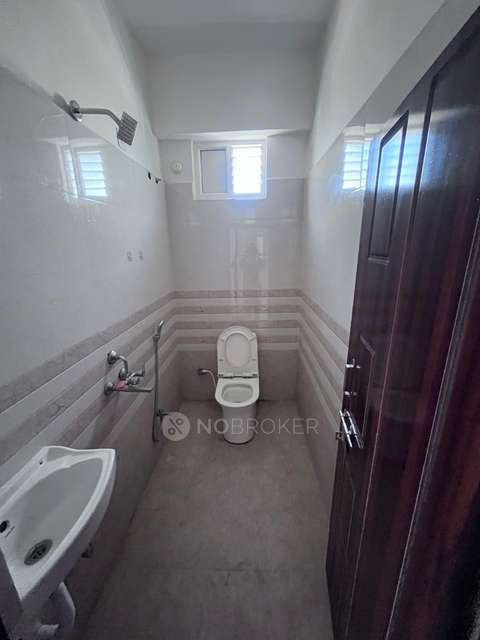 2 BHK Flat In Svln Pride For Sale  In Nizampet